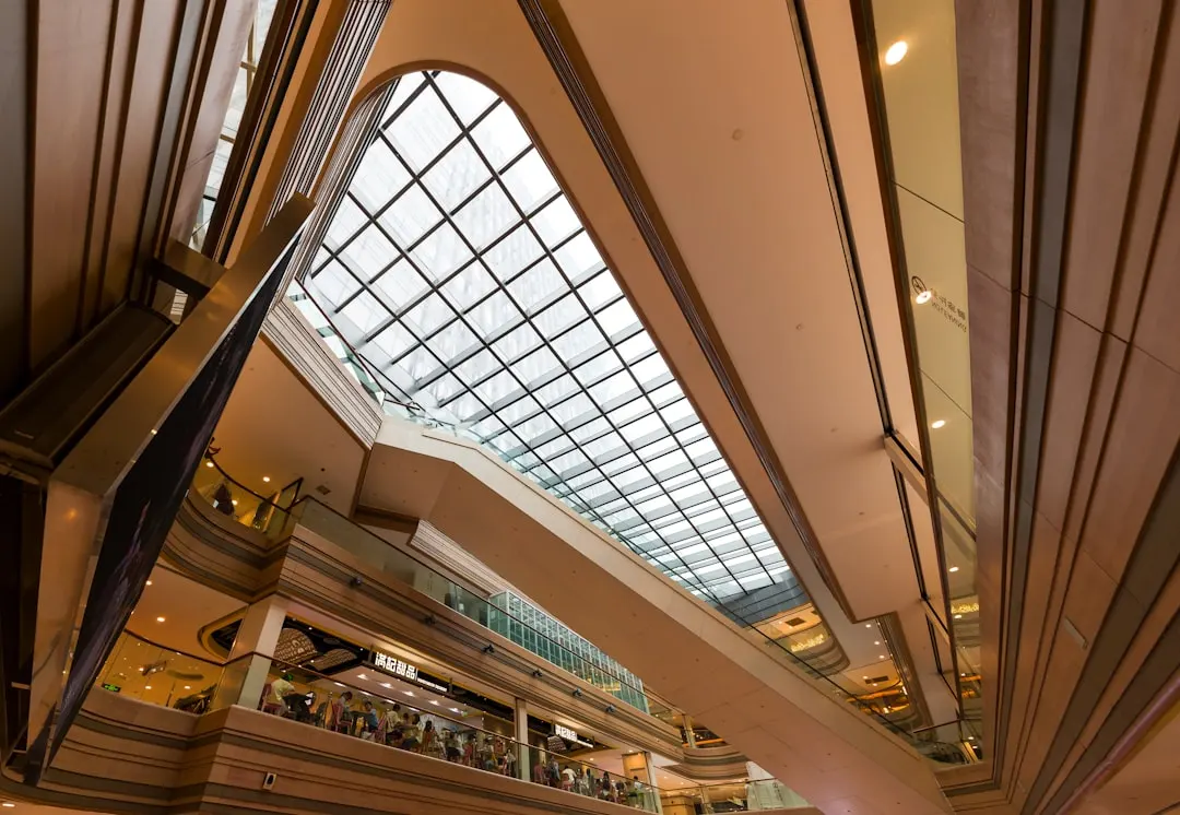 重庆美甲行业网红美甲技术发展趋势与应用前景分析
