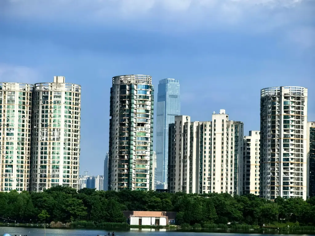 2024年重庆美甲市场网红款式技术优势解析